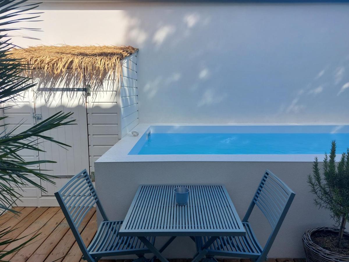 Locations Nos Iles Ferienhaus *